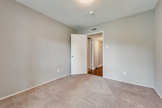 4924 Wagner Drive, The Colony, TX 75056