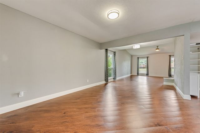 4924 Wagner Drive, The Colony, TX 75056