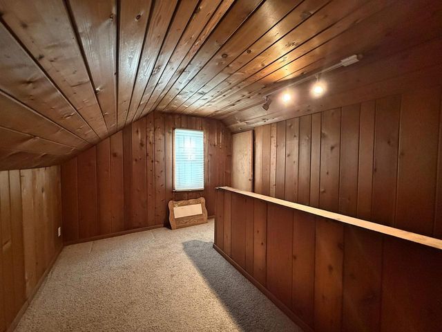 533 Bostwick Avenue, Janesville, WI 53545