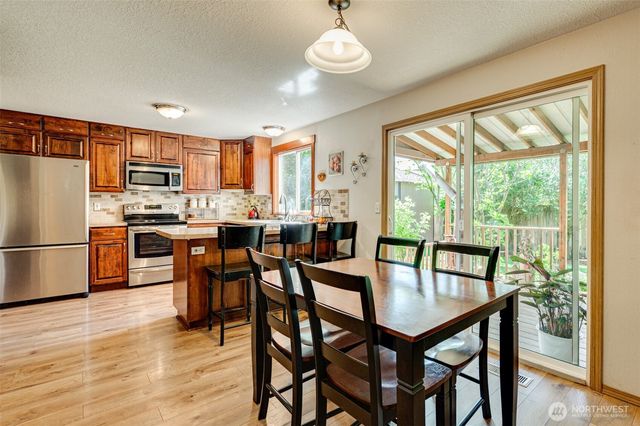 15521 NE 87th Street, Vancouver, WA 98682