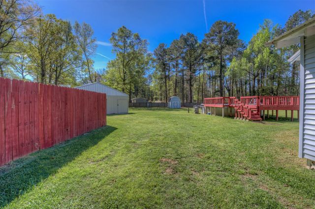 141 W Mckinley Avenue, Haughton, LA 71037