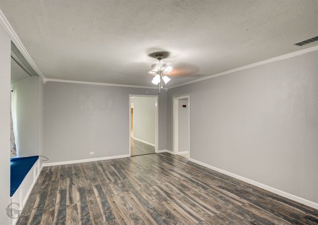 141 W Mckinley Avenue, Haughton, LA 71037