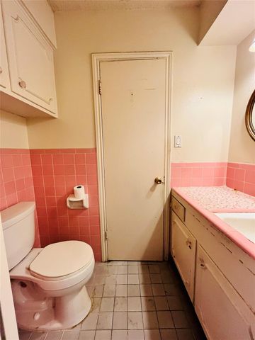 9442 Neuens Road 9442, Houston, TX 77080