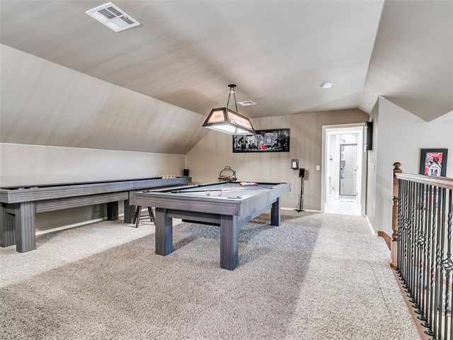 14421 Old Barn Road, Edmond, OK 73025