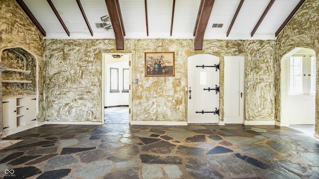 4302 Kessler Boulevard Drive N, Indianapolis, IN 46228