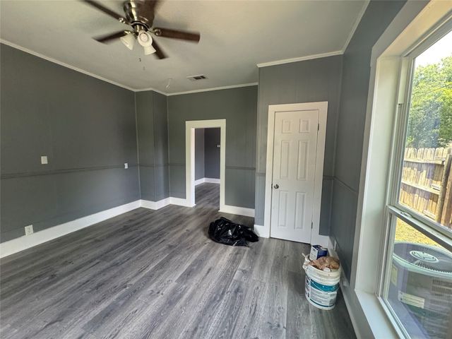 209 N Abbott Street B, Hillsboro, TX 76645