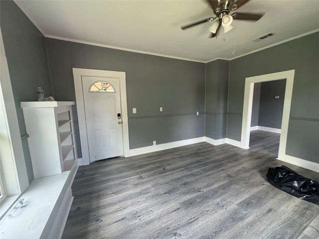 209 N Abbott Street B, Hillsboro, TX 76645