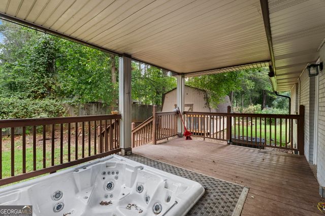 8839 Channing Drive, Jonesboro, GA 30238