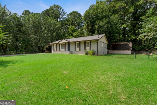 8839 Channing Drive, Jonesboro, GA 30238