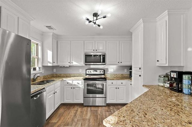 285 Mama B Drive, Danielsville, GA 30633