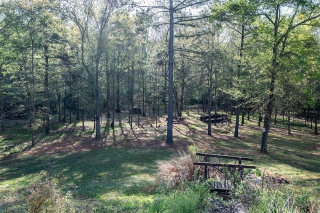 285 Mama B Drive, Danielsville, GA 30633
