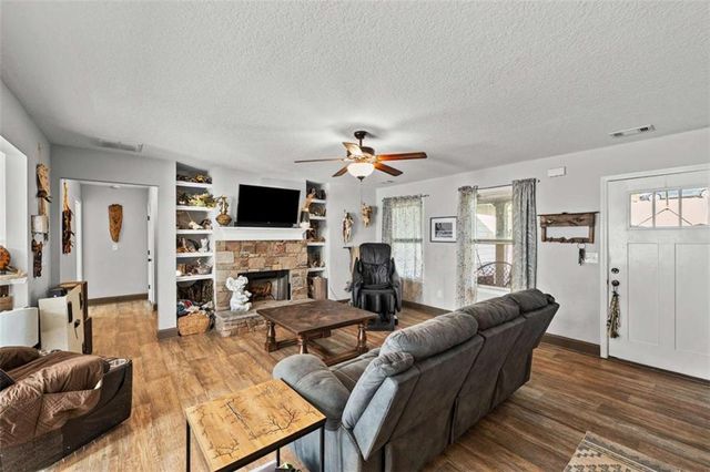 285 Mama B Drive, Danielsville, GA 30633