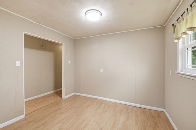 723 Clements Avenue, Van Alstyne, TX 75495