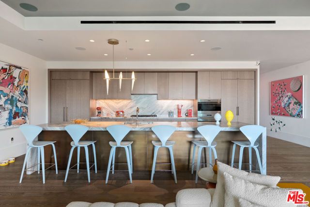 8420 W Sunset Boulevard 504, West Hollywood, CA 90069