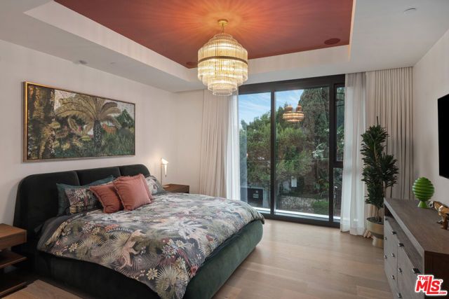 8420 W Sunset Boulevard 504, West Hollywood, CA 90069