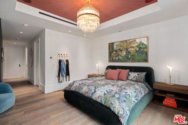 8420 W Sunset Boulevard 504, West Hollywood, CA 90069