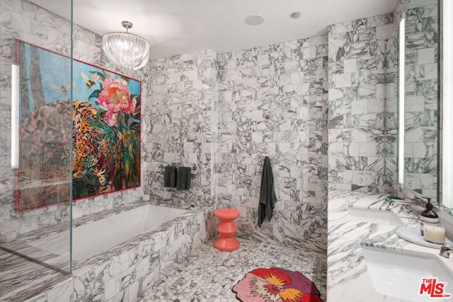 8420 W Sunset Boulevard 504, West Hollywood, CA 90069