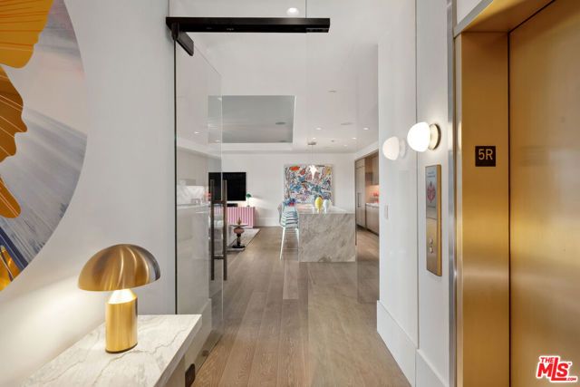 8420 W Sunset Boulevard 504, West Hollywood, CA 90069