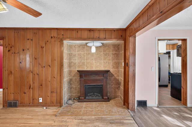 1349 Hazelwood Street, Saint Paul, MN 55106