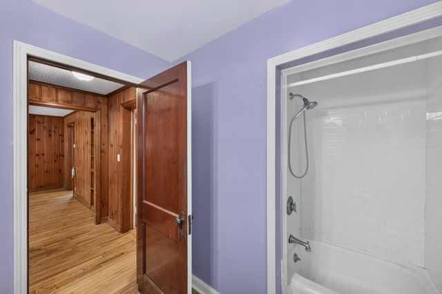 1349 Hazelwood Street, Saint Paul, MN 55106
