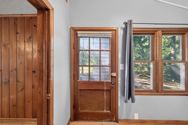 1349 Hazelwood Street, Saint Paul, MN 55106