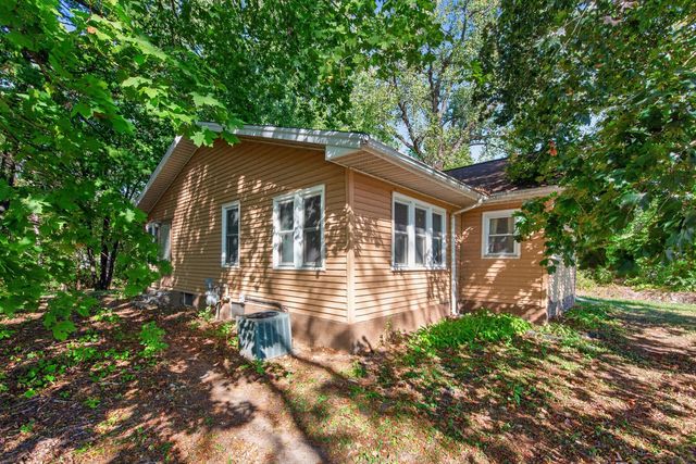 1349 Hazelwood Street, Saint Paul, MN 55106
