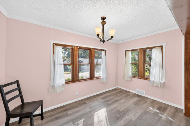 1349 Hazelwood Street, Saint Paul, MN 55106