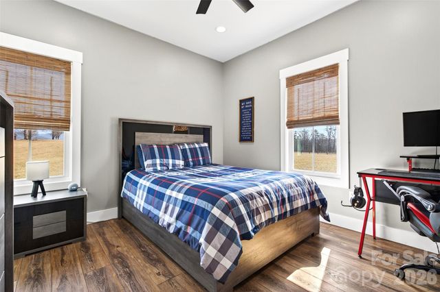 115 Pondview Drive, Nebo, NC 28761