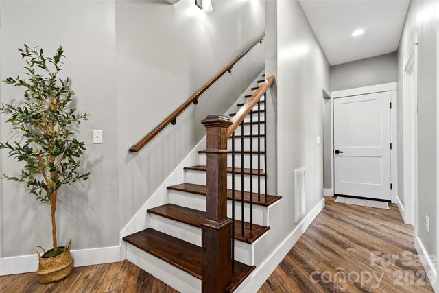 115 Pondview Drive, Nebo, NC 28761