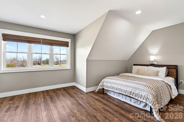 115 Pondview Drive, Nebo, NC 28761