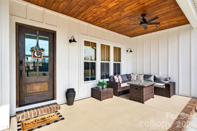 115 Pondview Drive, Nebo, NC 28761