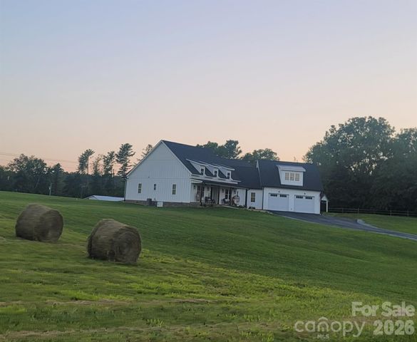 115 Pondview Drive, Nebo, NC 28761