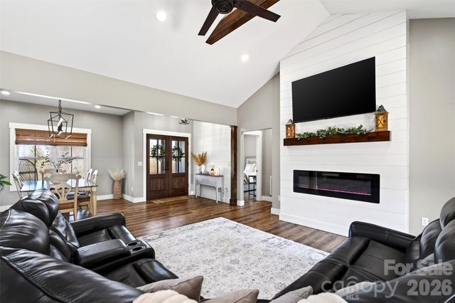 115 Pondview Drive, Nebo, NC 28761