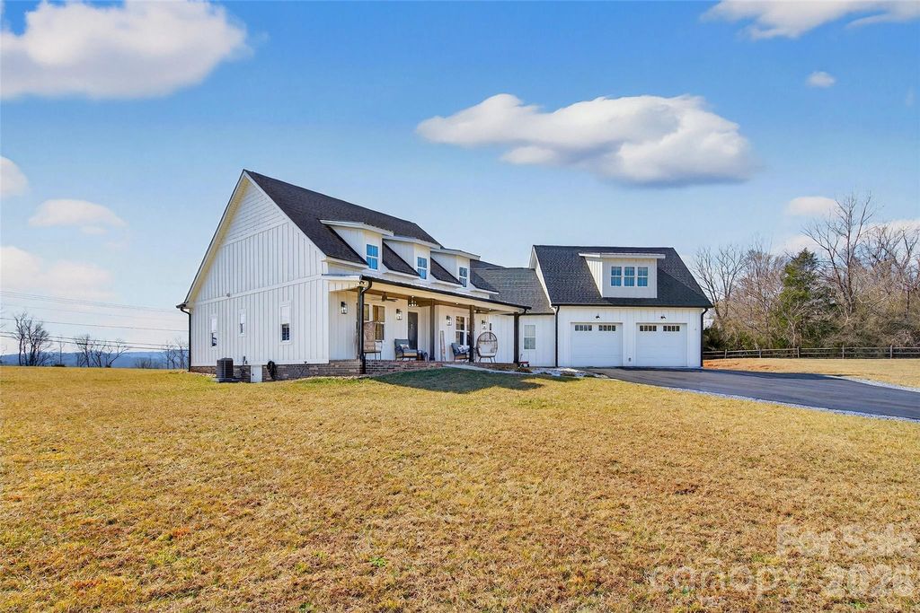 115 Pondview Drive, Nebo, NC 28761