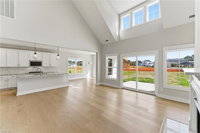 3710 Carley CT, Chesapeake, VA 23322