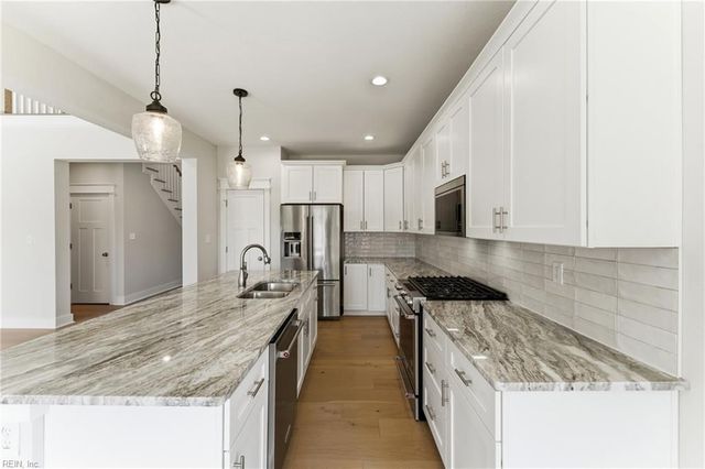 3710 Carley CT, Chesapeake, VA 23322