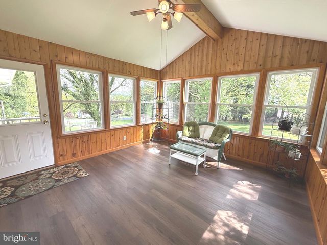 419 HILLTOP CIR, Elizabethtown, PA 17022