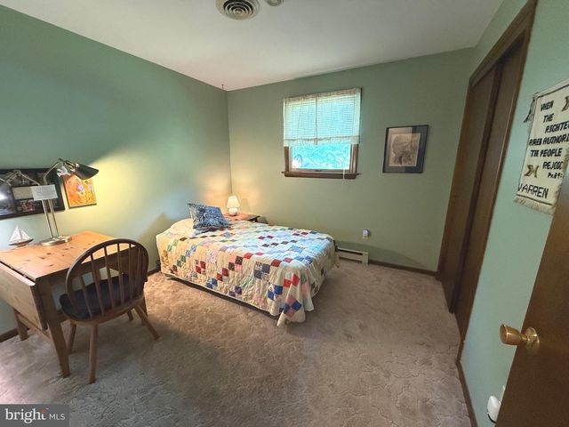 419 HILLTOP CIR, Elizabethtown, PA 17022