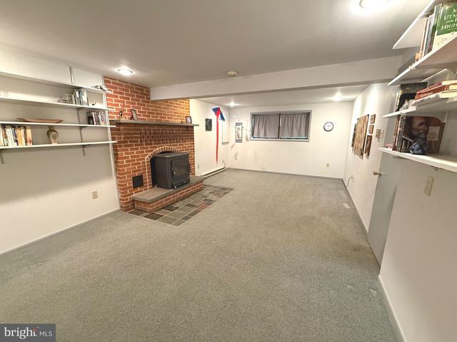 419 HILLTOP CIR, Elizabethtown, PA 17022