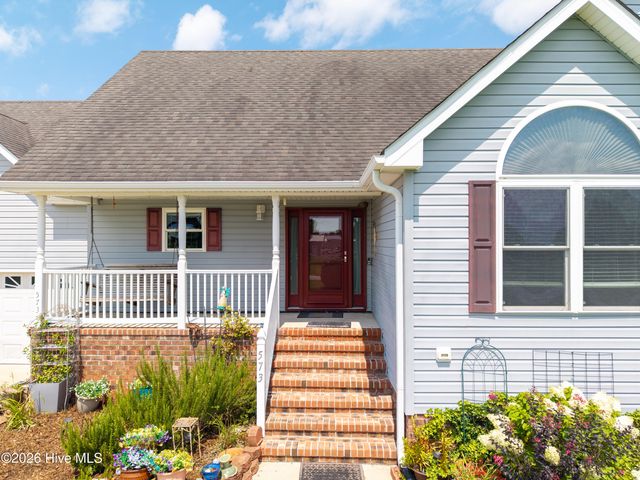 573 Snowden Road, Moyock, NC 27958