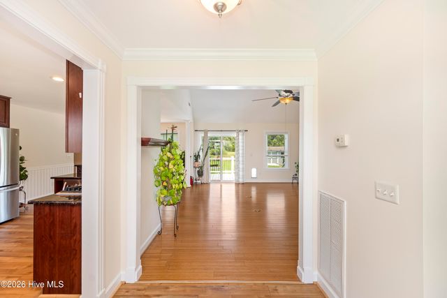 573 Snowden Road, Moyock, NC 27958