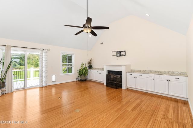 573 Snowden Road, Moyock, NC 27958