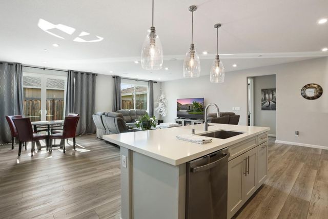 10908 Monomoy Way, Stockton, CA 95219