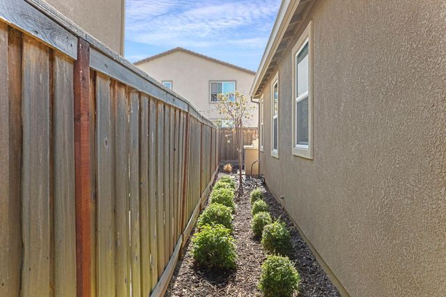 10908 Monomoy Way, Stockton, CA 95219