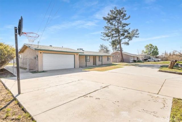 10401 Victor, Hesperia, CA 92345
