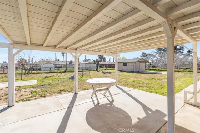 10401 Victor, Hesperia, CA 92345