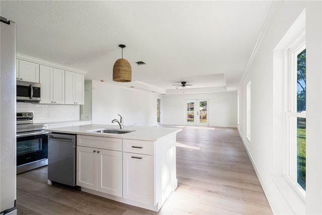 5910 24th Street, Vero Beach, FL 32966