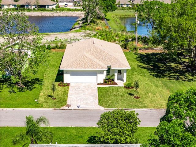 5910 24th Street, Vero Beach, FL 32966
