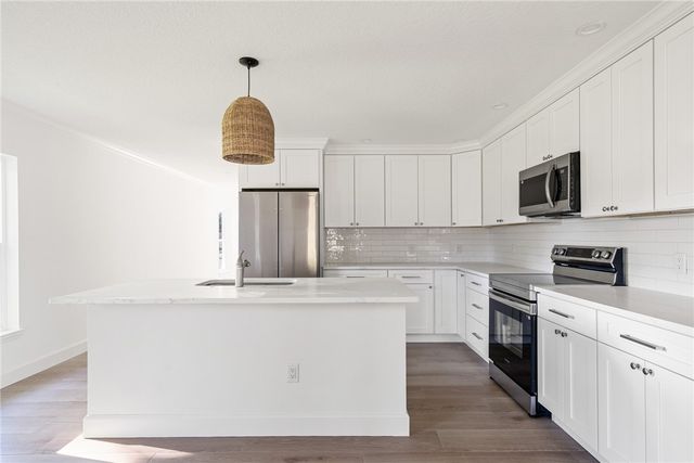 5910 24th Street, Vero Beach, FL 32966