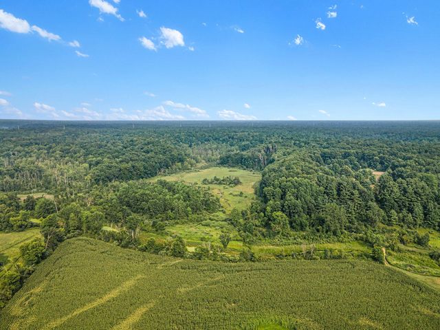 13774 S Maple Island Road, Twin Lake, MI 49457